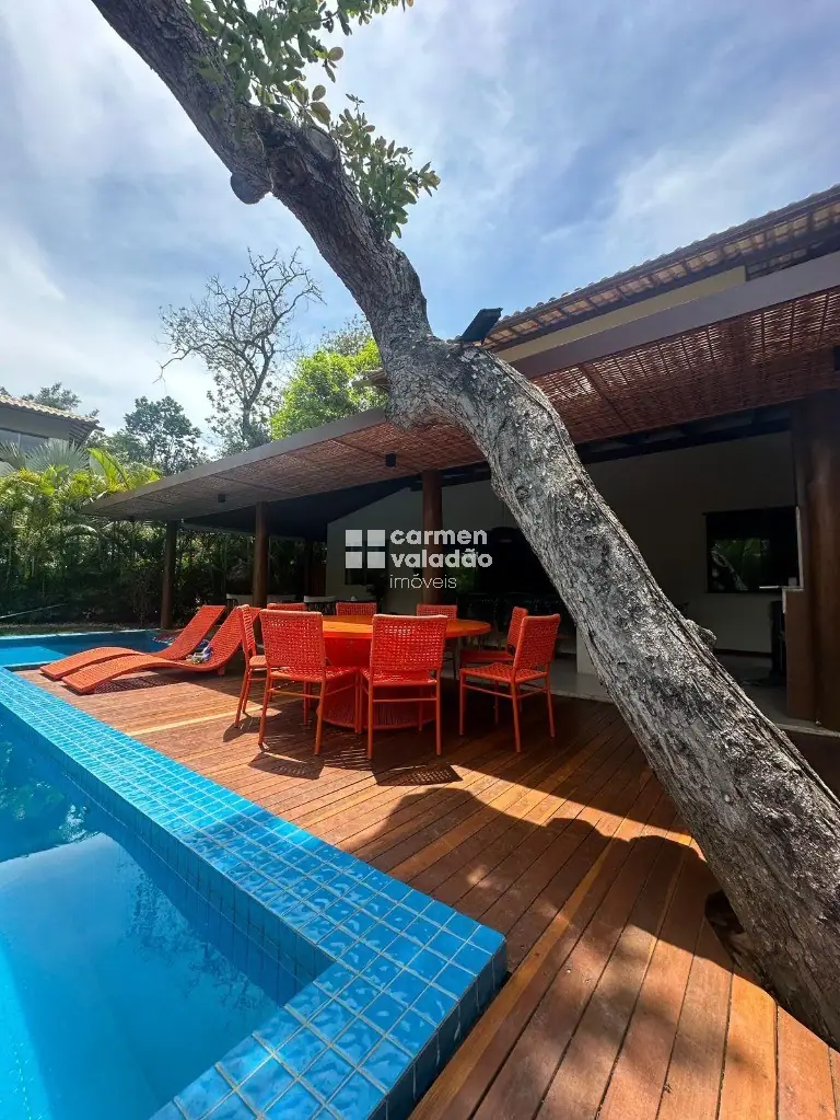 Área de piscina de uma casa em Praia do Forte